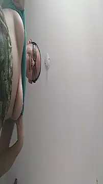 Snapshot of nicolle_milf1978 chatting on November 1, 3:03 pm nicolle milf1978 online show from November 1, 3:03 pm