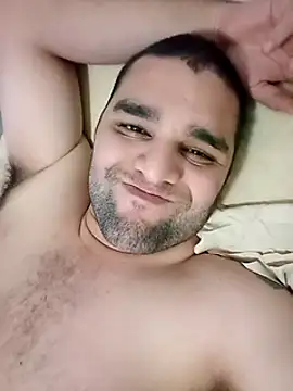 Snapshot of Lalokhalifo chatting on December 20, 7:12 am Lalokhalifo online show from December 20, 7:12 am