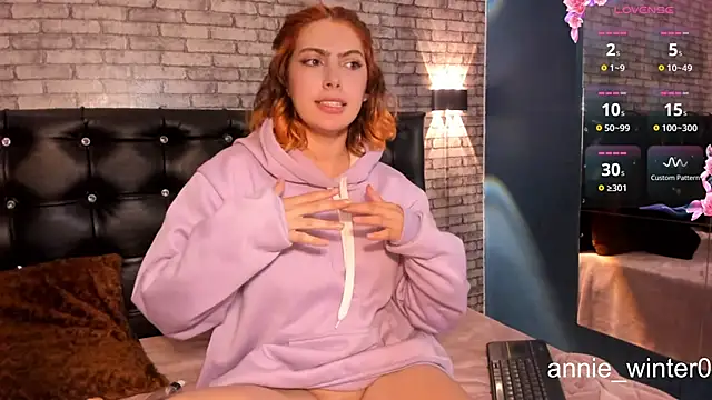 Annie  winter online show from January 30, 11:13 pm