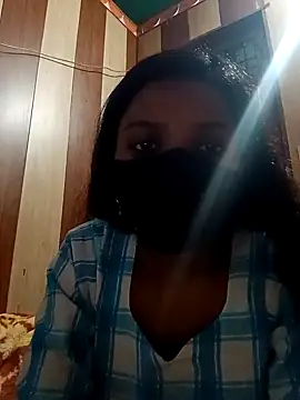 Scheme SS online show from March 4, 3:15 pm