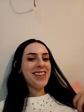 Morguisssz online show from October 8, 8:23 am