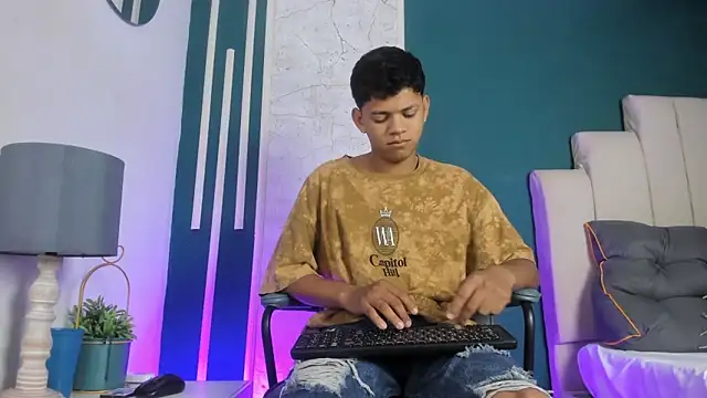 Jeffry wolvess online show from March 27, 1:55 pm