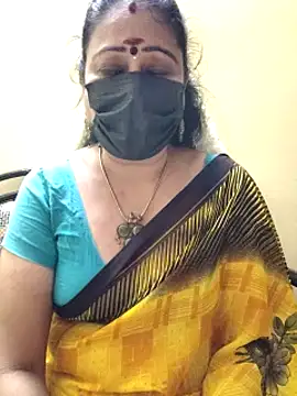 Snapshot of rekha_naier chatting on January 30, 2:15 pm rekha naier online show from January 30, 2:15 pm