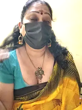 Snapshot of rekha_naier chatting on January 31, 1:01 am rekha naier online show from January 31, 1:01 am