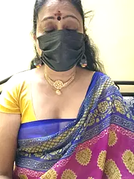 Snapshot of rekha_naier chatting on January 31, 7:18 pm rekha naier online show from January 31, 7:18 pm