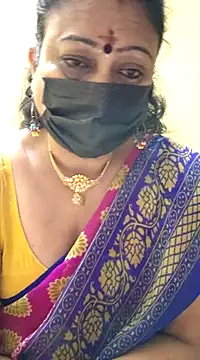 Snapshot of rekha_naier chatting on February 1, 1:23 am rekha naier online show from February 1, 1:23 am