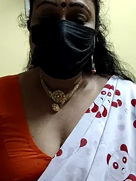 Snapshot of rekha_naier chatting on February 2, 4:54 pm rekha naier online show from February 2, 4:54 pm