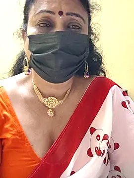 Snapshot of rekha_naier chatting on February 2, 7:57 pm rekha naier online show from February 2, 7:57 pm