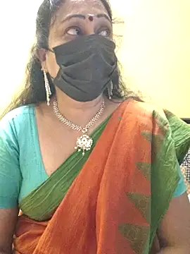 Snapshot of rekha_naier chatting on February 3, 7:42 pm rekha naier online show from February 3, 7:42 pm