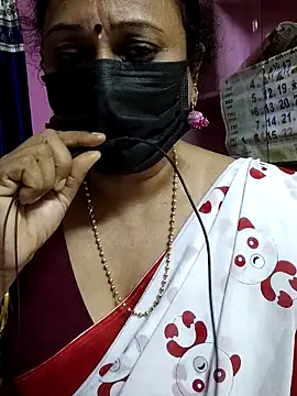 Snapshot of rekha_naier chatting on February 11, 5:18 pm rekha naier online show from February 11, 5:18 pm