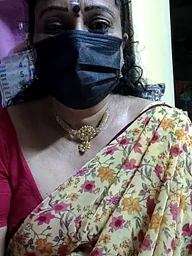 Snapshot of rekha_naier chatting on February 20, 10:48 pm rekha naier online show from February 20, 10:48 pm
