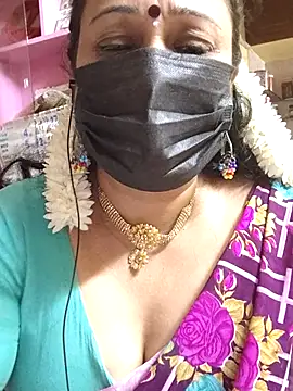 Snapshot of rekha_naier chatting on February 24, 2:37 pm rekha naier online show from February 24, 2:37 pm