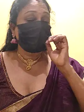 Snapshot of rekha_naier chatting on March 2, 7:23 pm rekha naier online show from March 2, 7:23 pm