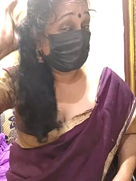 Snapshot of rekha_naier chatting on March 5, 6:45 pm rekha naier online show from March 5, 6:45 pm
