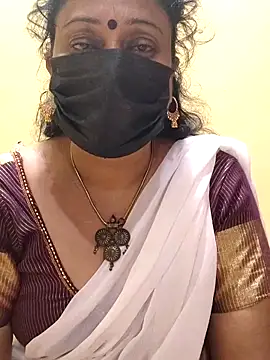 Snapshot of rekha_naier chatting on March 6, 4:19 am rekha naier online show from March 6, 4:19 am