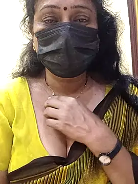 Snapshot of rekha_naier chatting on March 14, 4:40 pm rekha naier online show from March 14, 4:40 pm