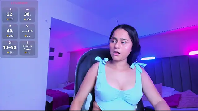 Giselle Roldan online show from July 16, 1:44 am