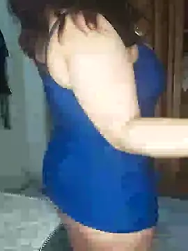 Snapshot of Farawla_elgmda chatting on January 22, 2:14 pm Farawla elgmda online show from January 22, 2:14 pm