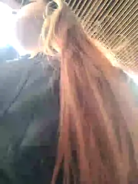 SarahXRusso online show from January 8, 9:44 pm