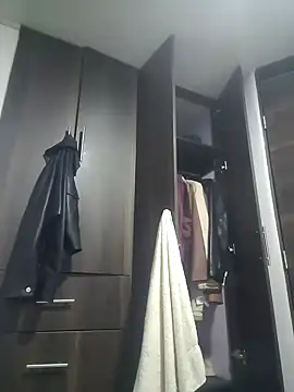 SarahXRusso online show from January 31, 12:39 am