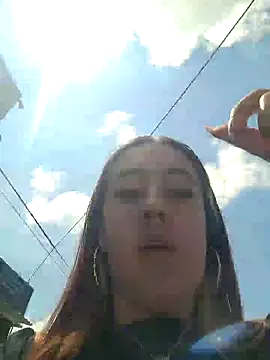 SarahXRusso online show from February 7, 4:24 pm