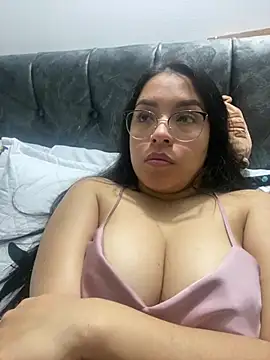 Alice taylor1  online show from January 10, 1:42 am