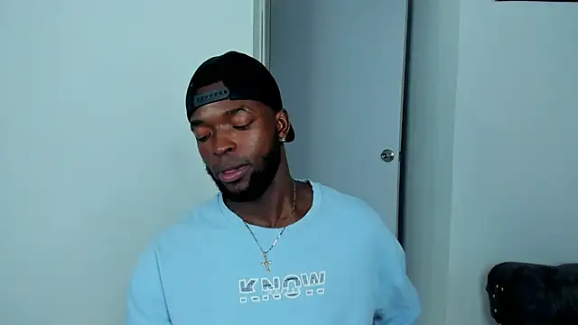 Dylan Taylor online show from September 13, 4:01 am