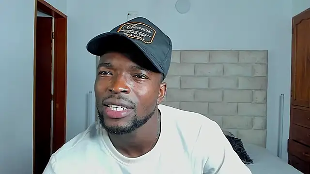 Dylan Taylor online show from January 14, 12:55 pm