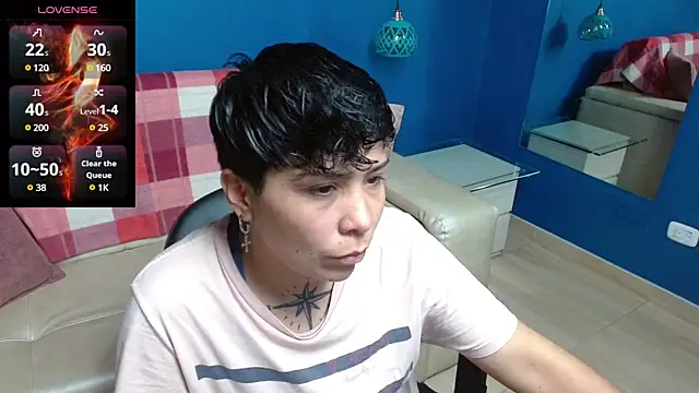 Snapshot of nato_evans chatting on January 27, 11:43 pm nato evans online show from January 27, 11:43 pm