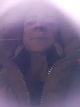 Snapshot of Lorrain_Dorrie chatting on January 20, 4:43 am Lorrain Dorrie online show from January 20, 4:43 am