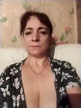 Snapshot of Lorrain_Dorrie chatting on February 9, 6:47 pm Lorrain Dorrie online show from February 9, 6:47 pm