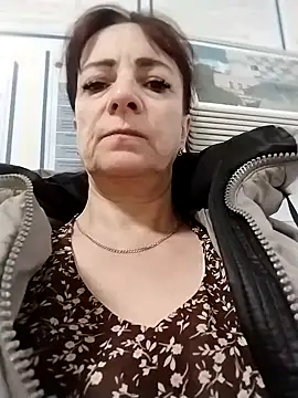 Snapshot of Lorrain_Dorrie chatting on February 25, 9:09 am Lorrain Dorrie online show from February 25, 9:09 am
