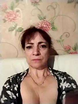 Snapshot of Lorrain_Dorrie chatting on February 25, 7:58 pm Lorrain Dorrie online show from February 25, 7:58 pm