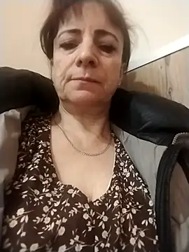 Snapshot of Lorrain_Dorrie chatting on March 3, 8:16 am Lorrain Dorrie online show from March 3, 8:16 am