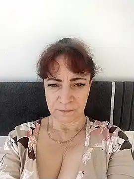 Snapshot of Lorrain_Dorrie chatting on March 9, 6:28 am Lorrain Dorrie online show from March 9, 6:28 am