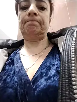 Snapshot of Lorrain_Dorrie chatting on March 18, 9:31 am Lorrain Dorrie online show from March 18, 9:31 am