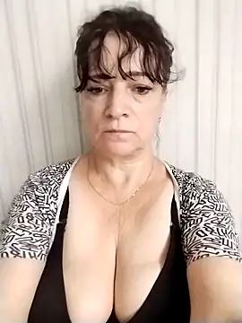 Snapshot of Lorrain_Dorrie chatting on September 22, 6:15 am Lorrain Dorrie online show from September 22, 6:15 am