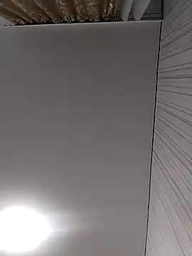 Snapshot of Lorrain_Dorrie chatting on November 26, 5:41 am Lorrain Dorrie online show from November 26, 5:41 am