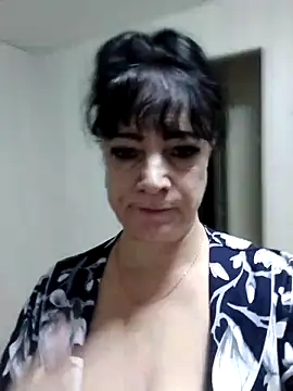 Snapshot of Lorrain_Dorrie chatting on November 27, 6:04 am Lorrain Dorrie online show from November 27, 6:04 am