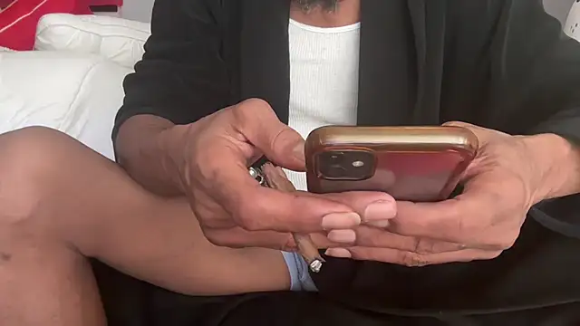 skarfosbabes69 online show from November 11, 8:47 am