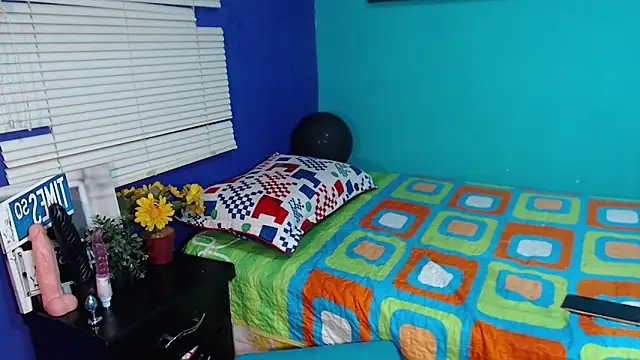 hannyababe online show from December 6, 3:33 pm