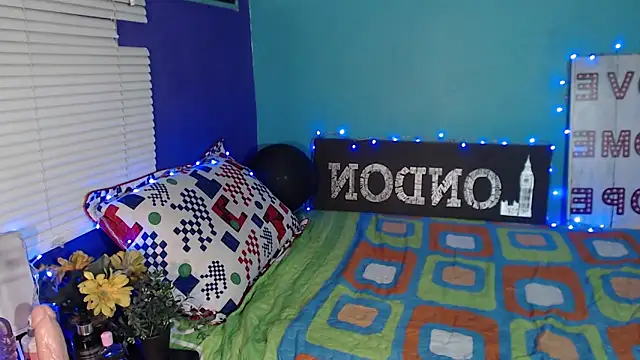 hannyababe online show from December 10, 7:22 pm