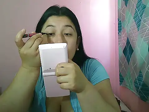 Snapshot of kami_lexy chatting on March 1, 4:09 pm kami lexy online show from March 1, 4:09 pm