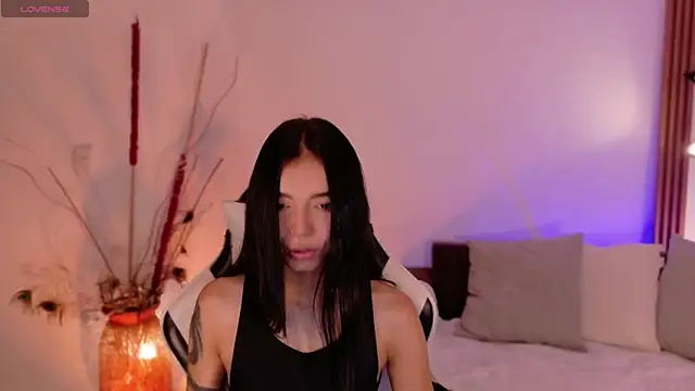 Snapshot of AnabelWolf chatting on April 20, 3:48 pm AnabelWolf online show from April 20, 3:48 pm