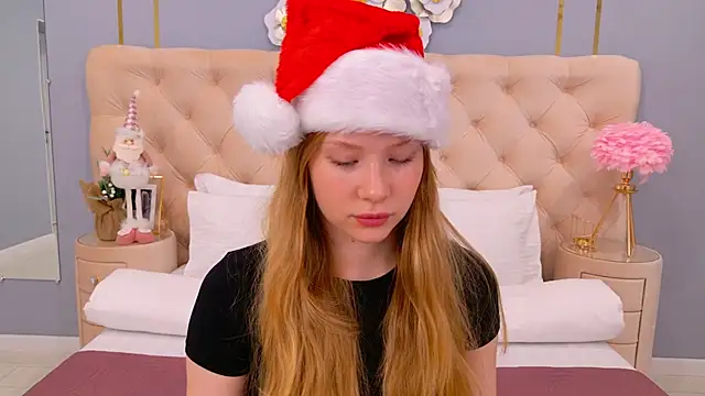 MichelleReid online show from December 17, 3:39 am