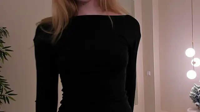 MichelleReid online show from December 25, 3:18 am