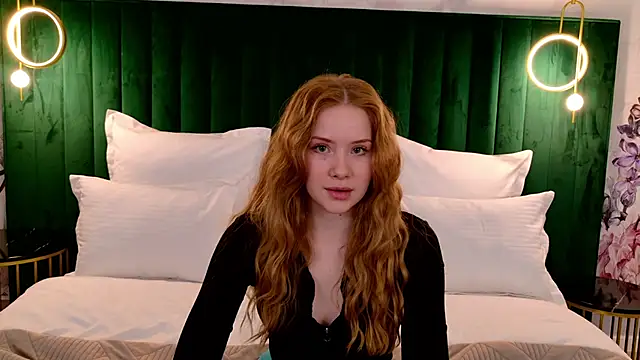 MichelleReid online show from February 18, 6:15 am