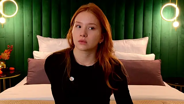 MichelleReid online show from October 16, 3:07 am