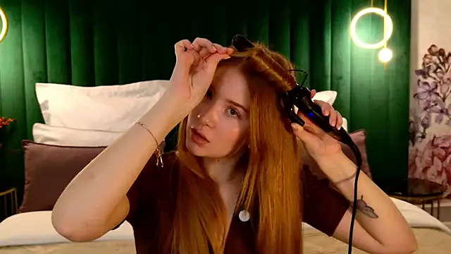 MichelleReid online show from November 13, 3:16 am