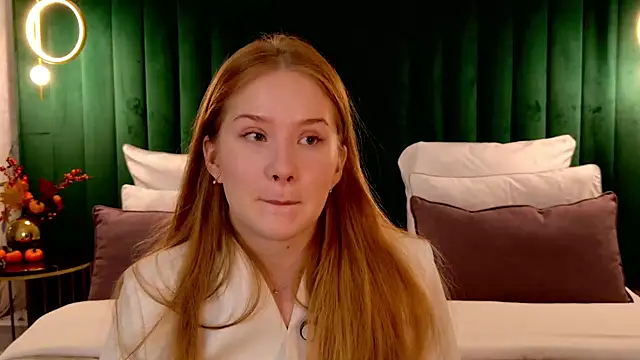 MichelleReid online show from November 19, 3:17 am